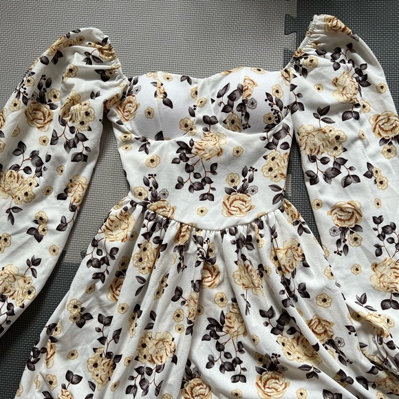 Padded Fairy dress backless - Picture 5 of 5